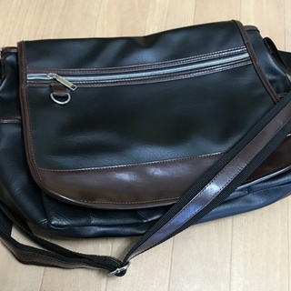 ショルダーバッグ