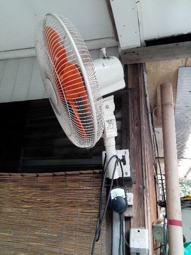 壁掛け工場扇風機