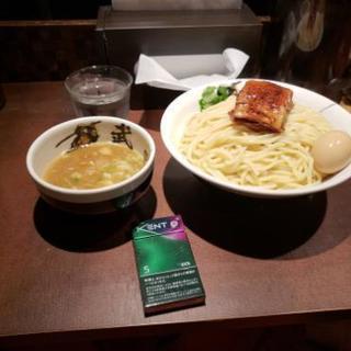 カラオケやお出かけ友達