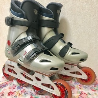 値下美品‼︎テクニカ ローラーブレード★屋内一度のみ使用★24....