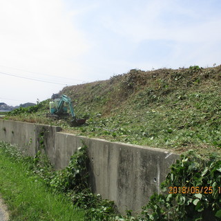 福岡、、空き地、土場、ツル草刈、ミニユンボ、粉砕、格安、便利屋、 − 福岡県