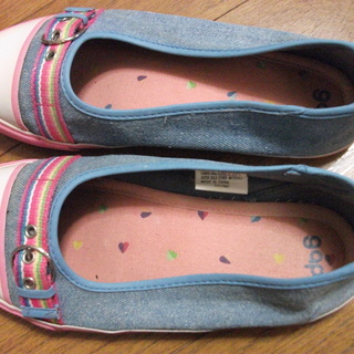 GAP　スニーカー　23cm とても美品！【大幅値下げ！￥200...