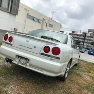 HR34 スカイライン