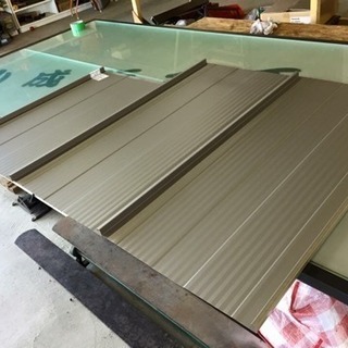 屋根板金の画像