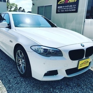 BMW 523i  Mスポーツパッケージ サンルーフ付き