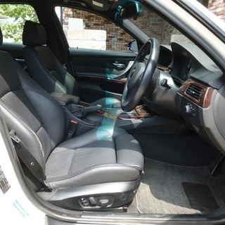 検査31年4月320iMスポーツパッケージ 希少サンルーフ/純正ナビidrive/ブラックレザースポーツシート/シートヒーター/コンフォートアクセス（スマートキー）/前後センサーPDC/電子キーX2/ミラーETCの画像