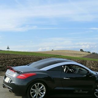 MTのプジョーRCZ！程度かなり良し！再来年の4月車検！値下げ！！の画像