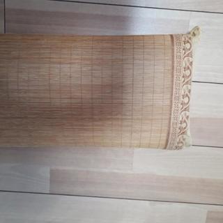 竹製の枕★寝苦しい夏の夜の画像