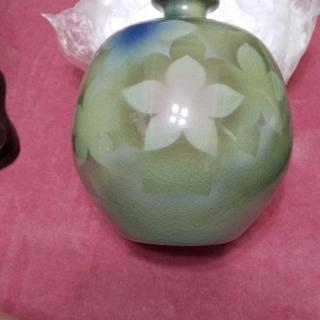 九谷焼久谷香樟花入れですの画像