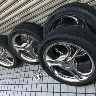 20万購入215-45-17タイヤ アルミホイール17-7J オフセット+38