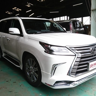 LX570　フルオプション！！ワンオーナー！！オートローン可能！！