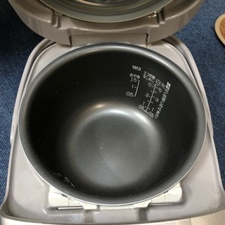 五号炊き炊飯器の画像