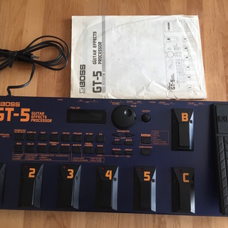 中古 BOSS GT-5 マルチエフェクター+ハードケースの画像