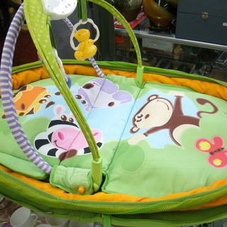 お値下げ！プレイマット Chicco キッコ メロディ付き ベビ...