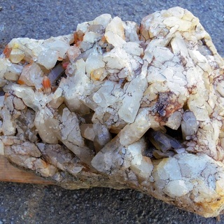 水晶クラスターの画像