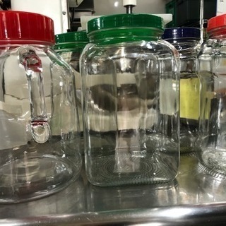 瓶、梅干しなどにの画像