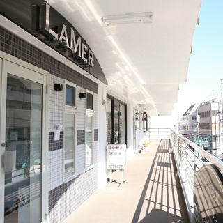 正社員ネイリスト募集☆能見台駅から徒歩３０秒！の画像