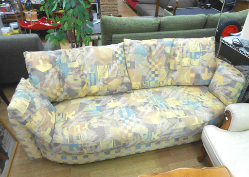 フクラ ソファ 3人掛け 柄 模様 イエロー 黄色 ソファ－ 布 クッション付き HUKLA ☆ PayPay(ペイペイ)決済可能 ☆ 札幌 清田区 平岡店