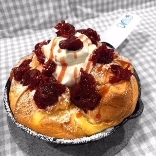 季節限定！！スモモのパンケーキ