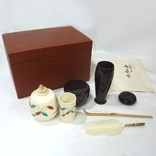 札幌 美品 茶道具 布目 漆茶箱 紫峰作 振出し 茶巾筒 他  白石区