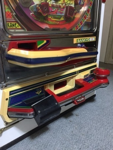 パチンコ玉 4500玉以上 Amazon.co.jp: ゴールド パチンコ玉 100個入り 通常より多いチョイ足し