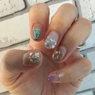 ジェルネイルします！！