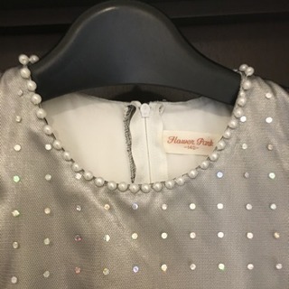 美品☆140cm女の子フォーマルドレスの画像