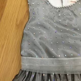 美品☆140cm女の子フォーマルドレスの画像