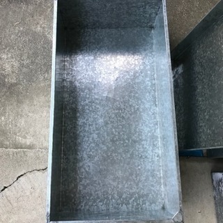 ブリキ缶 収納用品の画像