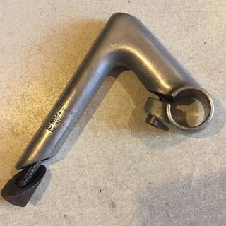 スレッドステム