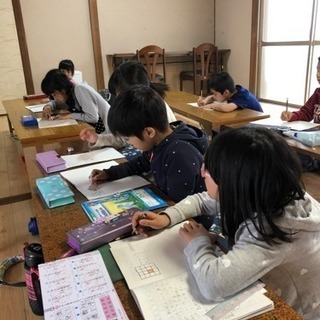夏休みの「放課後寺子屋みよし」