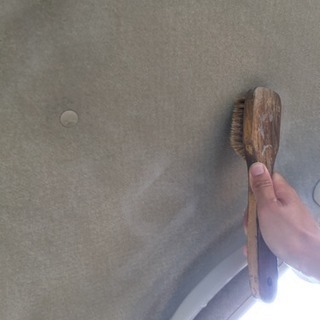 自動車の車内クリーニング - 便利屋