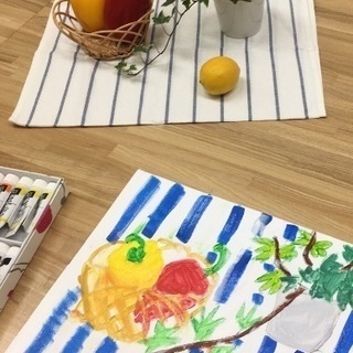 子どもも大人も楽しむ 夏休み特別教室 『キャンバスに描く』