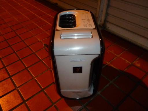 シャーププラズマクラスター25000 加湿イオン発生機
