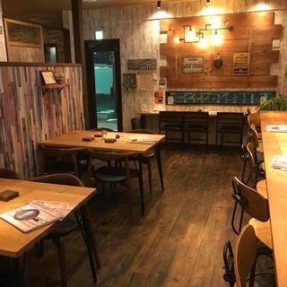 採用お祝い金5000円付き　ブルックリンスタイルのおしゃれな肉バルのお店です♪の画像