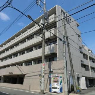 契約金０円　諸費用不要物件　新宿駅まで３７分　家具家電付き　オートロック　エレベーター付き　社宅利用可　同時アルバイト募集中の画像
