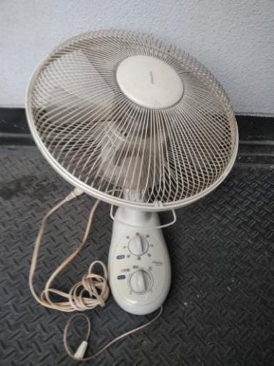 壁掛けタイプ扇風機　値下げ