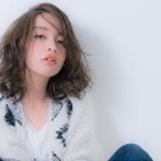 8月中旬北千住西口徒歩2分美容室委託スタイリスト募集