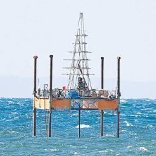 地質調査の助手募集の画像