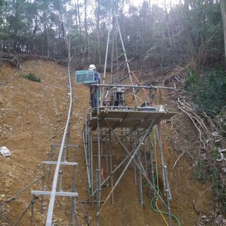地質調査の助手募集の画像