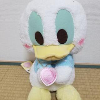 ディズニー　ベビードナルドぬいぐるみ