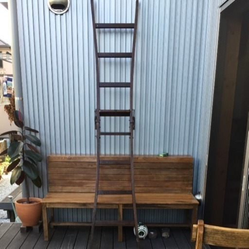 antique wood rudder