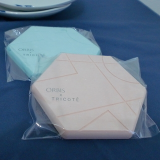 【300円シリーズ】新品未使用！箱入り！たち吉の食器セットと　珪藻土のコースターのセットの画像