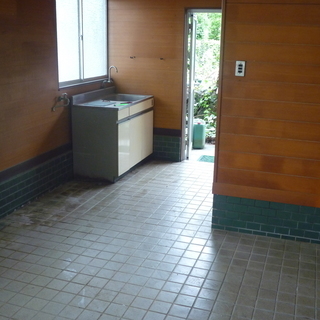 DIY型賃貸　香川県綾歌郡綾川町　高松瓦町への通勤に便利　挿頭丘駅まで徒歩４分　ロードバイク、バイクにお勧め - 綾歌郡