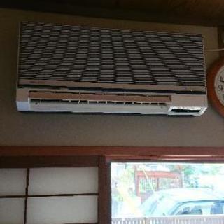 本日処分 引取 限定 レトロ な エアコン 2,2kw