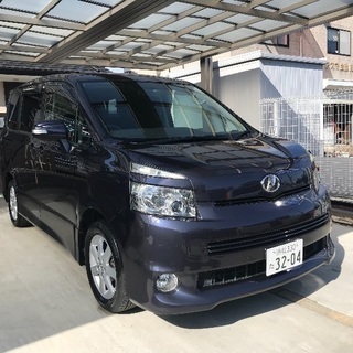 ヴォクシー 20年式  車検付き  美車の画像