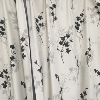 取引中★カーテンの画像