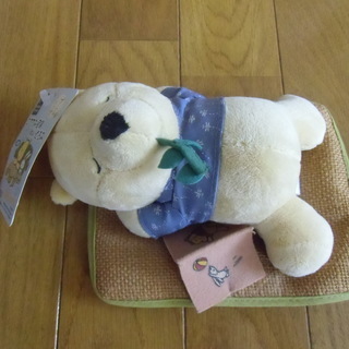 プーさんとうさぎ ござでお昼寝ぬいぐるみ★タグ付き❷