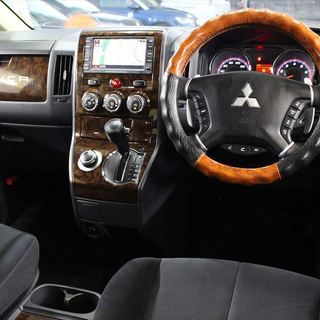 【車検２年付】 三菱 デリカD:5 2.4 エクシード II 特別仕様/社外ホイール/ナビ/ウッド☆自社ローン・オートローン全国対応の画像