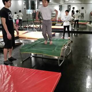 現役スタントマンが教える体操教室　キッズクラス　曜日：毎週金曜17:00の画像